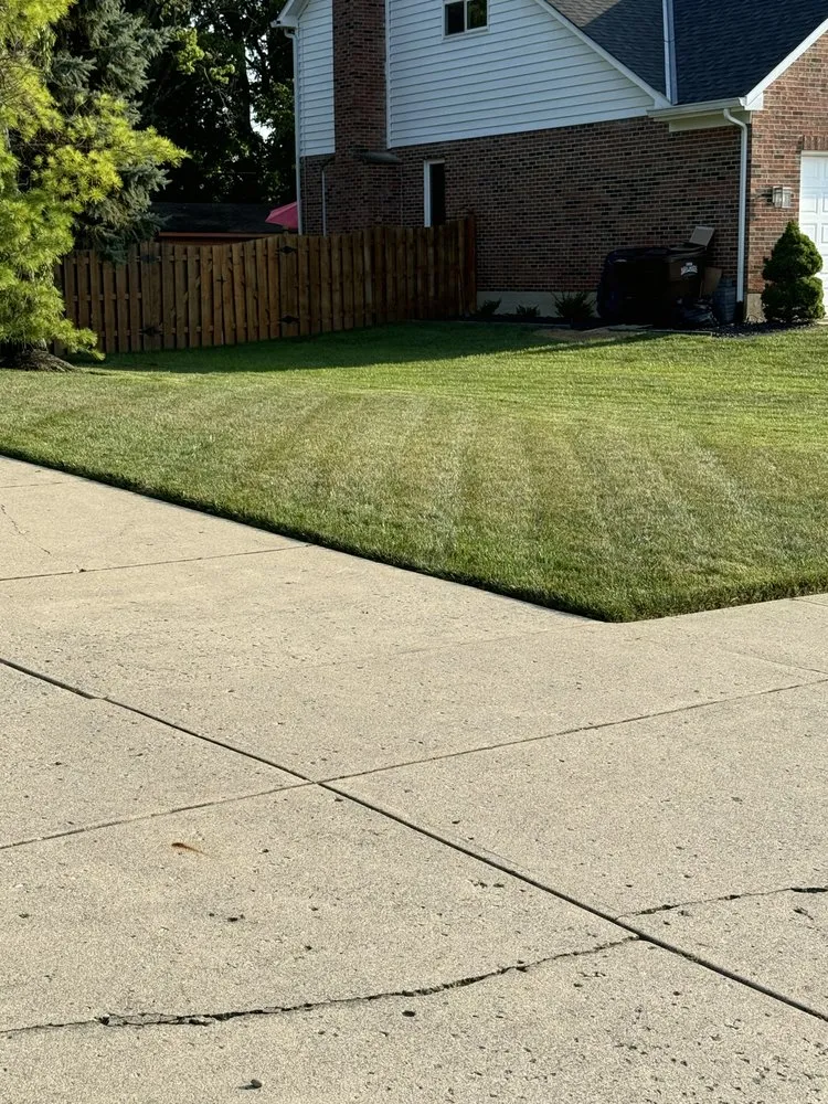 Trusted lawn care service for homes across Dayton, OH - Royal Home & Lawn