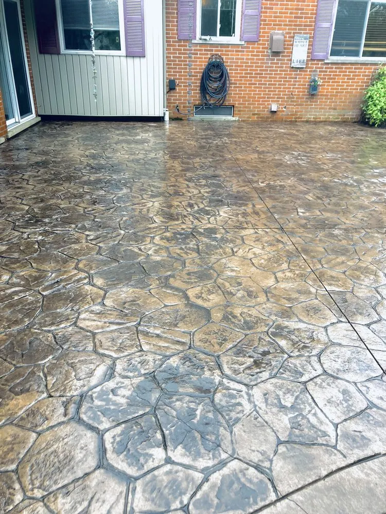 Professional yard cleanup service for residential properties across Southgate, MI - Royal Home Care