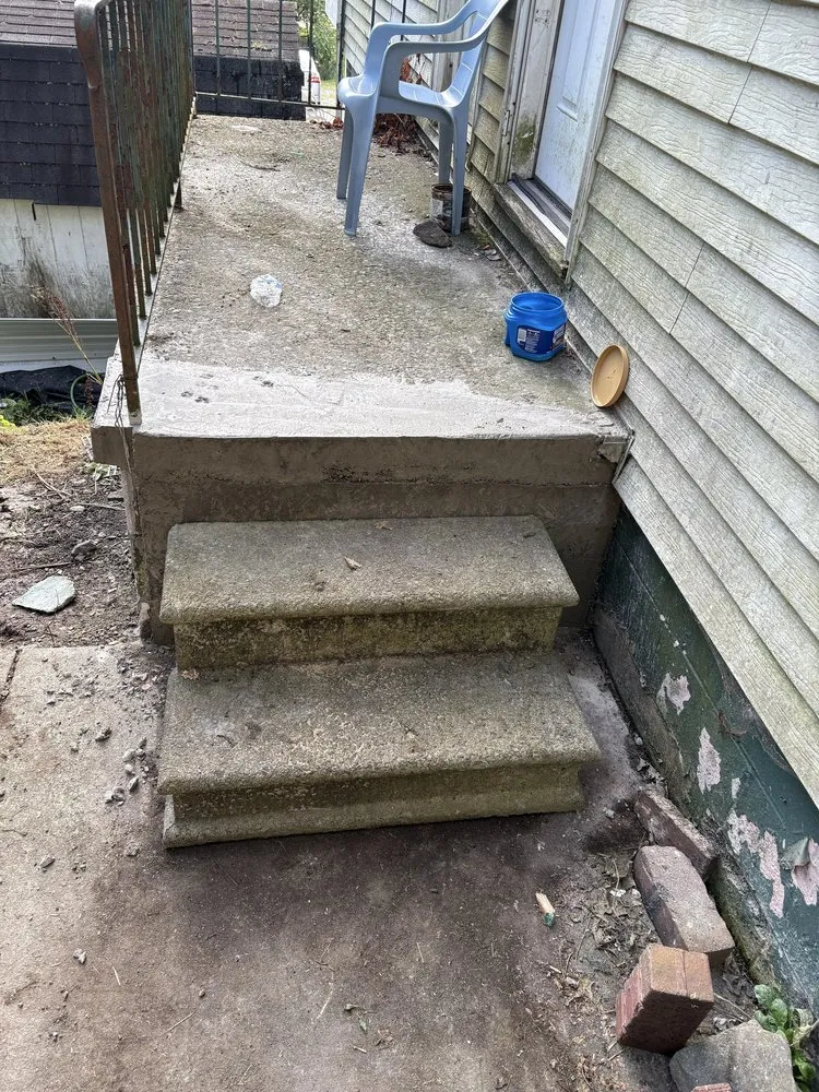 Reliable yard cleanup service in Medina, OH - Royal Home Improvements and Maintenance