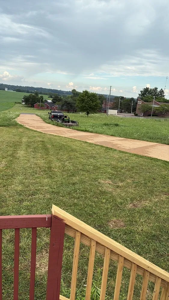 Professional residential landscaping in Medina, OH - Royal Home Improvements and Maintenance