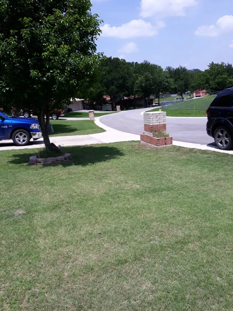 Trusted landscaping services for beautiful yards across Nolanville, TX - Royal House Landscaping