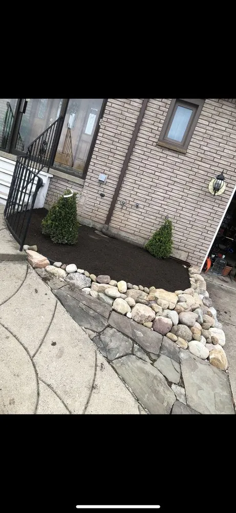 Expert landscape design in Buffalo, NY - Royal Landscaping & Lawncare