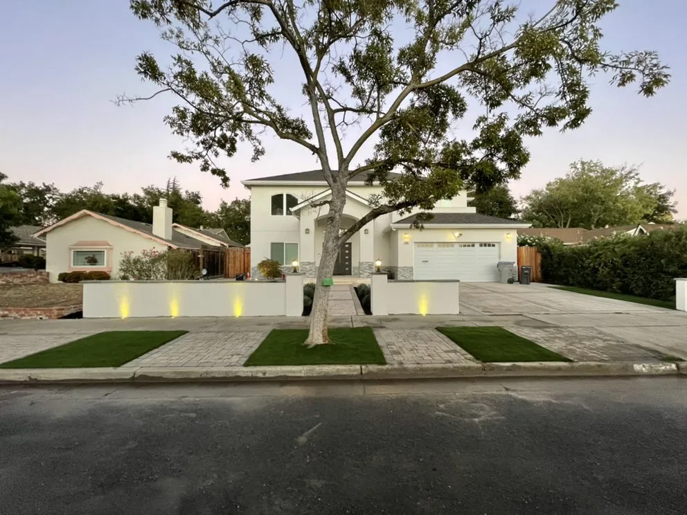 Top-rated outdoor landscaping in East Palo Alto, CA by Royal Landscaping