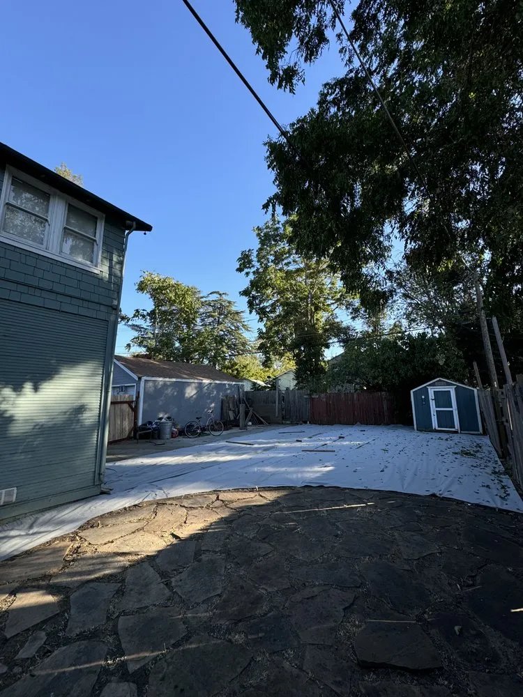 Professional outdoor landscaping experts serving East Palo Alto, CA - Royal Landscaping