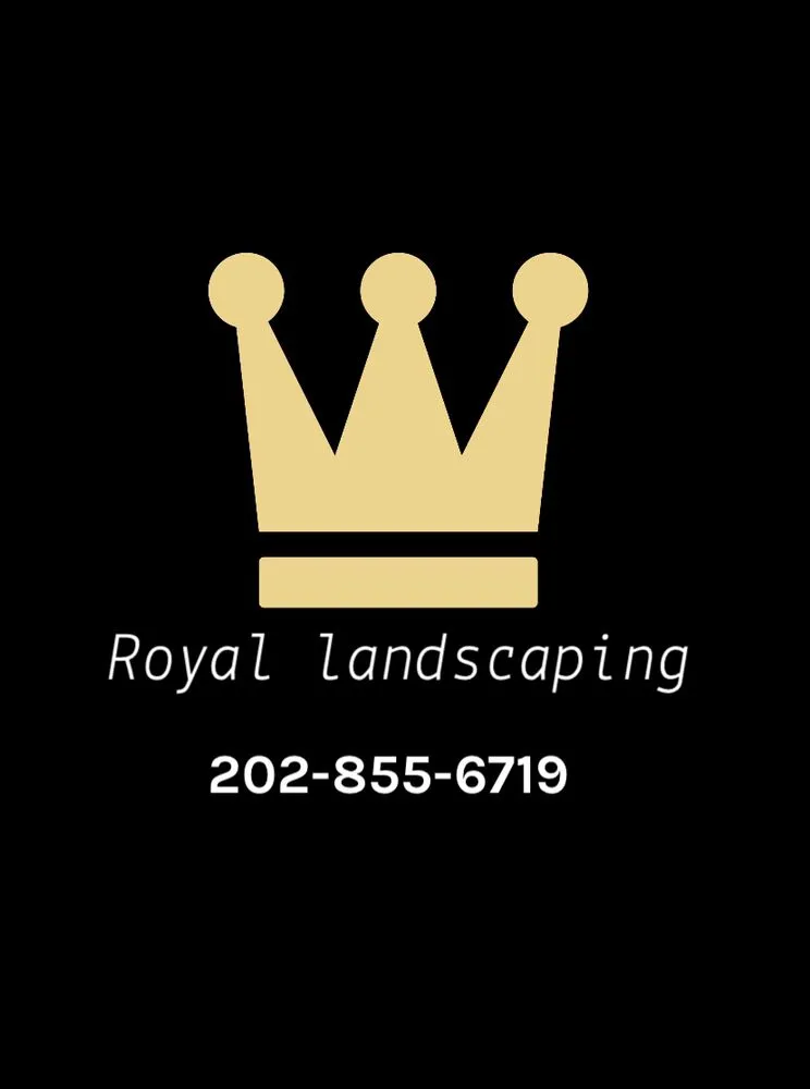 Professional lawn mowing service in Fairmount Hgt, MD - Royal Landscaping