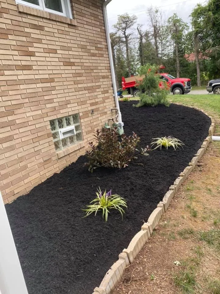 Professional outdoor landscaping in Trafford, PA by Royal Landscaping