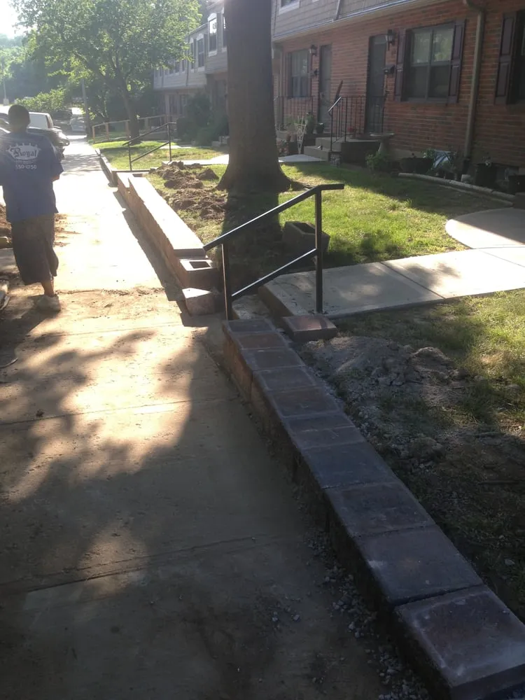 Top-rated lawn care service in Grain Valley, MO - Royal Lawn Service