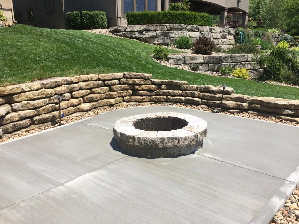 Top-rated residential landscaping in Grain Valley, MO by Royal Lawn Service