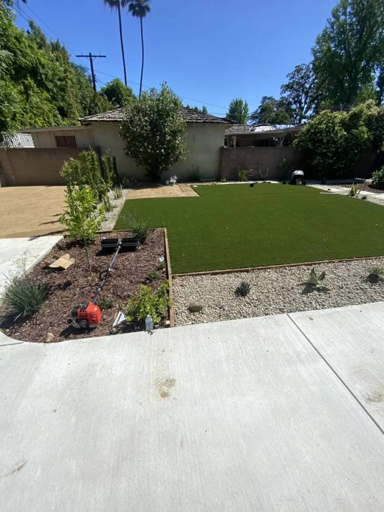 Affordable yard cleanup service in San Fernando Valley, CA - Royal M Hardscaping