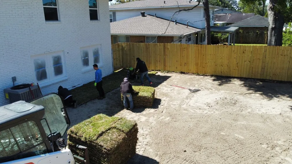 Custom lawn care service experts serving Madisonville, LA - Royal Magnolia Landscaping