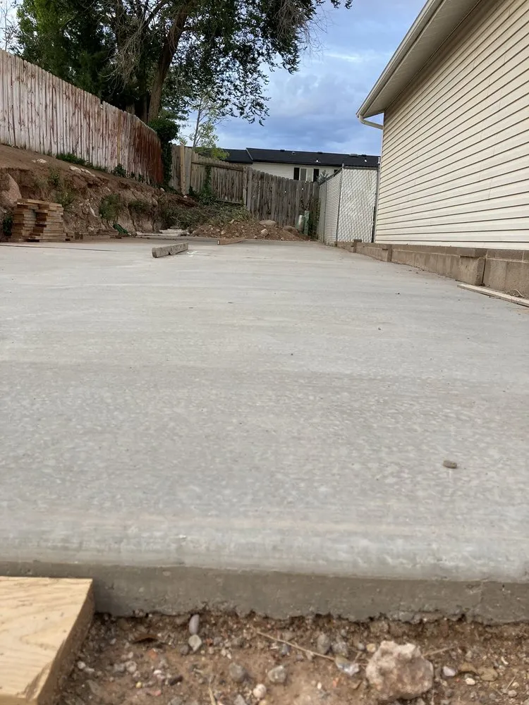 Trusted yard maintenance for residential properties across St. George, UT - Royal Maintenance Services