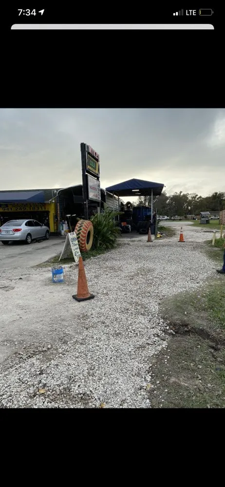 Professional lawn mowing service in Sarasota, FL - Royal Manasota Home Solutions