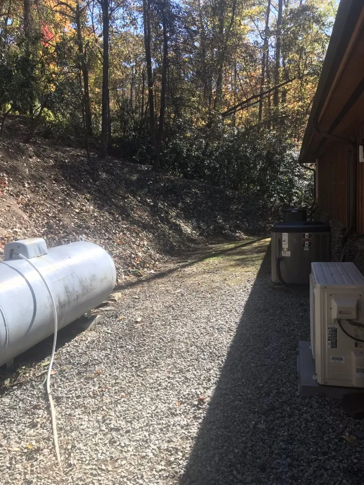 Local landscaping services in Hendersonville, NC by Royal Park