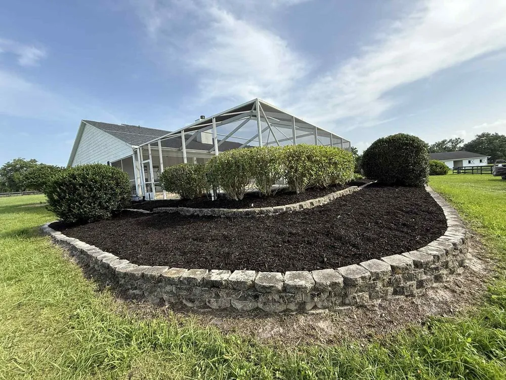 Custom outdoor landscaping for homes across Ocala, FL - Royal Sowings