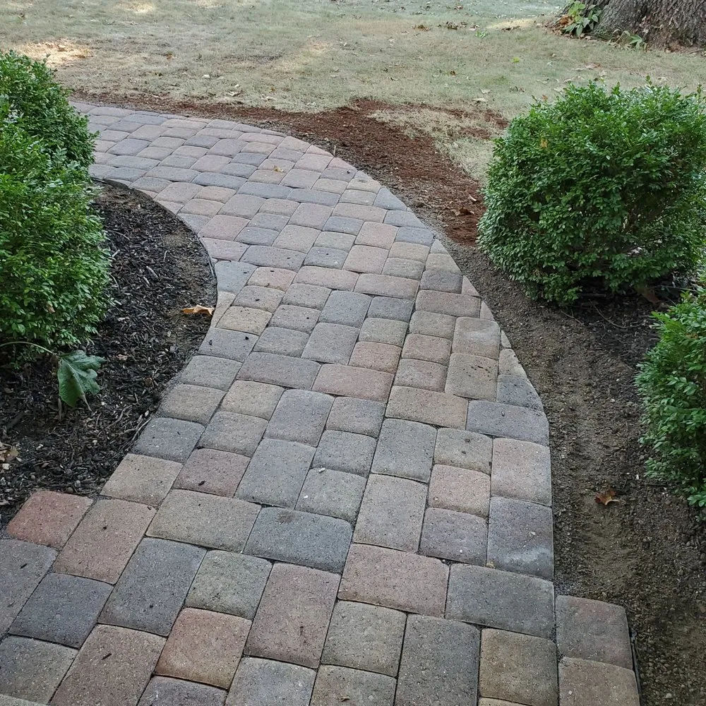 Expert lawn mowing service in Indianapolis, IN by Royal Standard