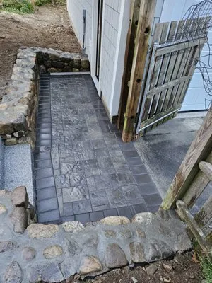 Royal Stone Landscape Construction Logo