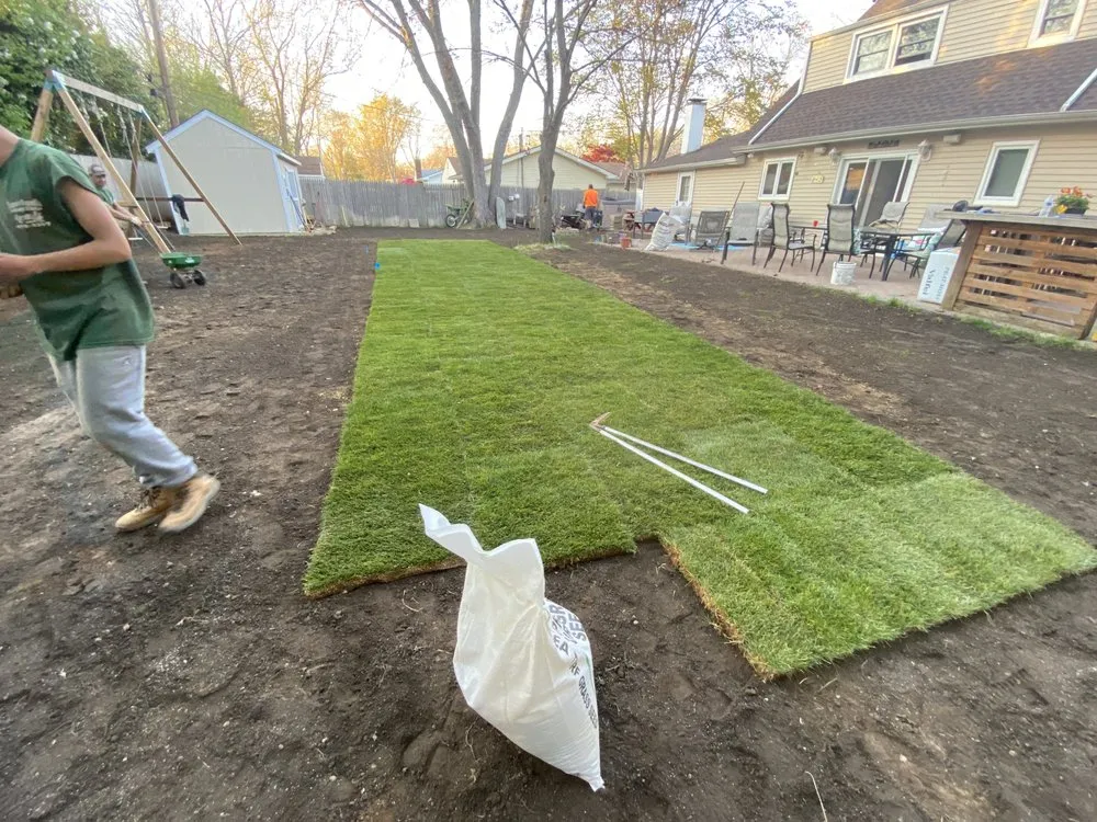 Local yard cleanup service in Lake Grove, NY - Royal Touch Landscaping