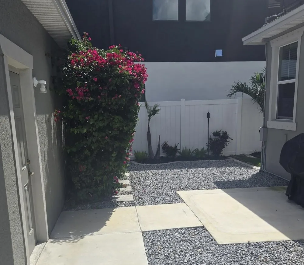 Local yard maintenance experts serving St. Petersburg, FL - Royal Tree and Lawn Services