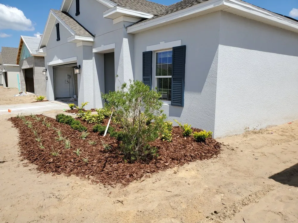 Custom residential landscaping for year-round maintenance in St. Cloud, FL by Royal Yards Landscape and Maintenance