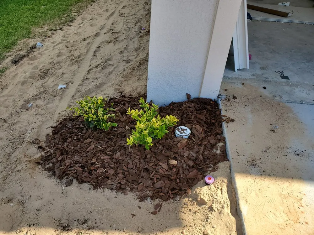 Trusted landscaping services for residential properties in St. Cloud, FL by Royal Yards Landscape and Maintenance