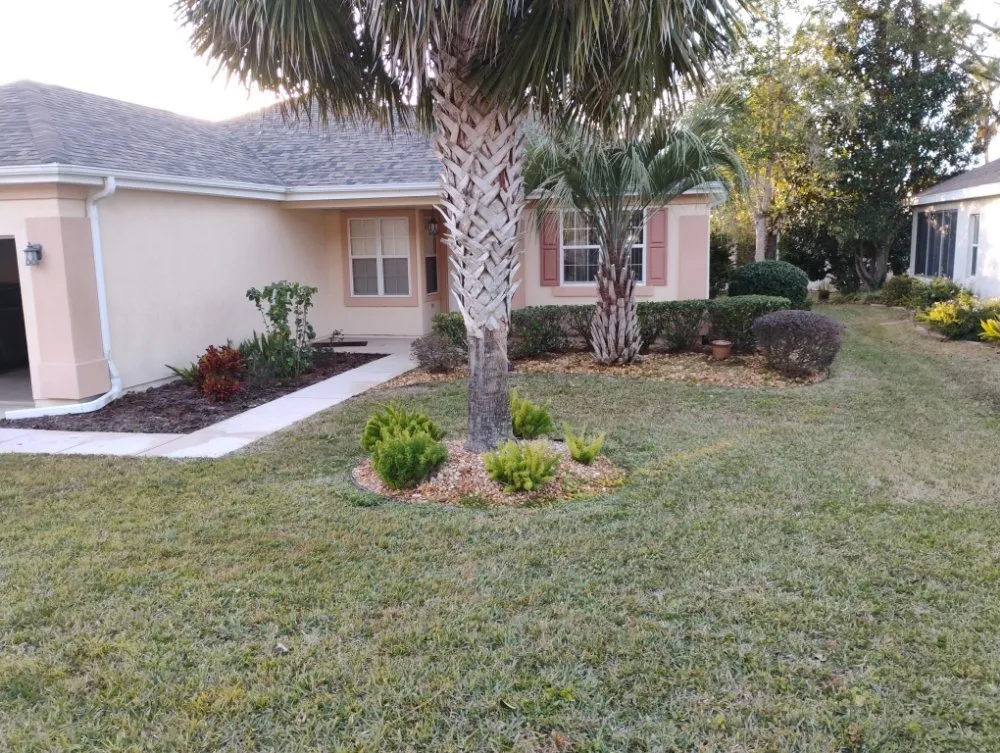 Custom landscape installation in Ocala, FL by Royalty Cutz of Central Florida