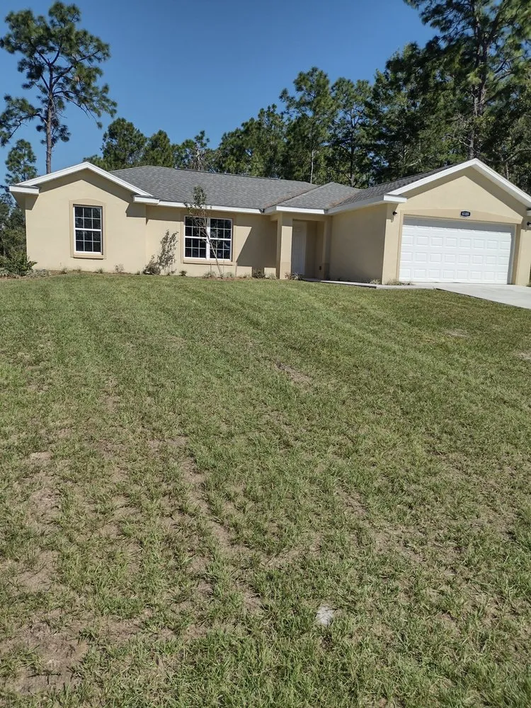 Custom outdoor landscaping for outdoor upgrades in Ocala, FL by Royalty Cutz of Central Florida