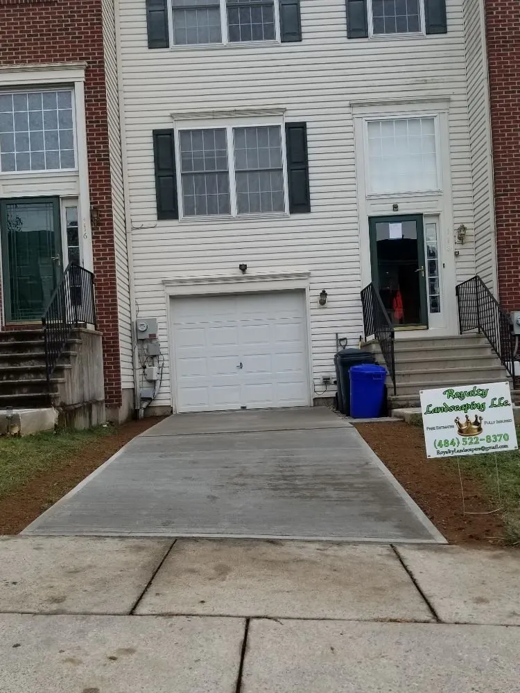 Local garden landscaping for homes across Allentown, PA - Royalty Landscaping