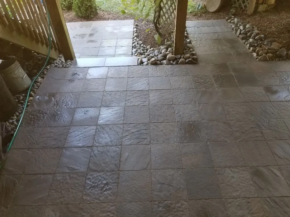 Top-rated lawn mowing service in Allentown, PA - Royalty Landscaping