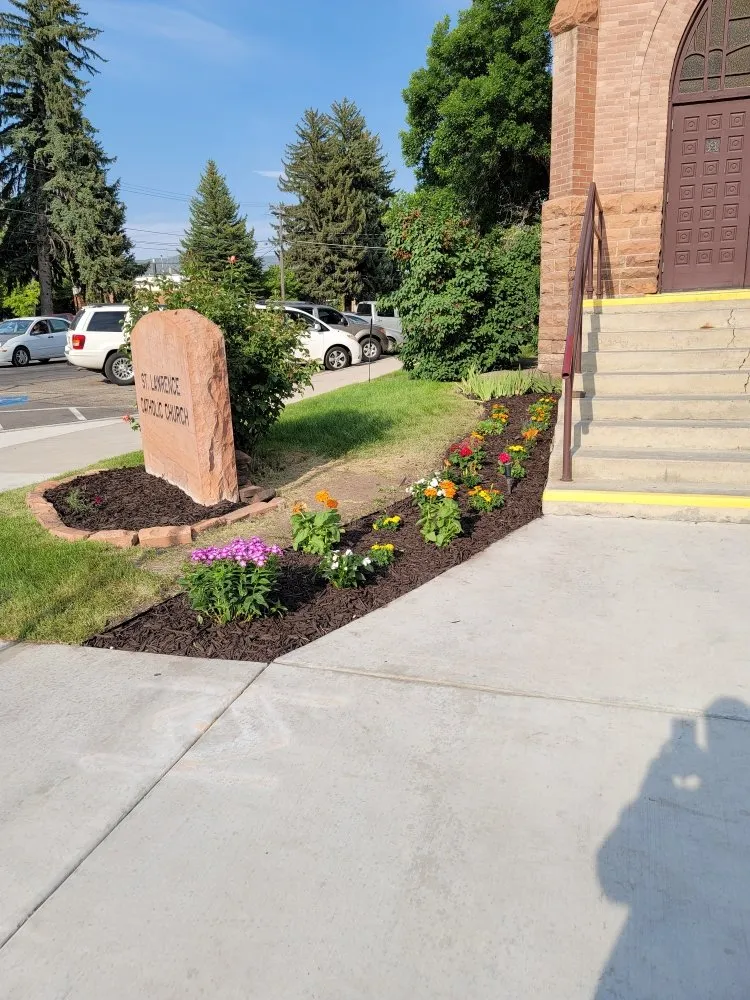 Local garden landscaping experts serving Heber City, UT - Royalty Lawn Care Maintenance