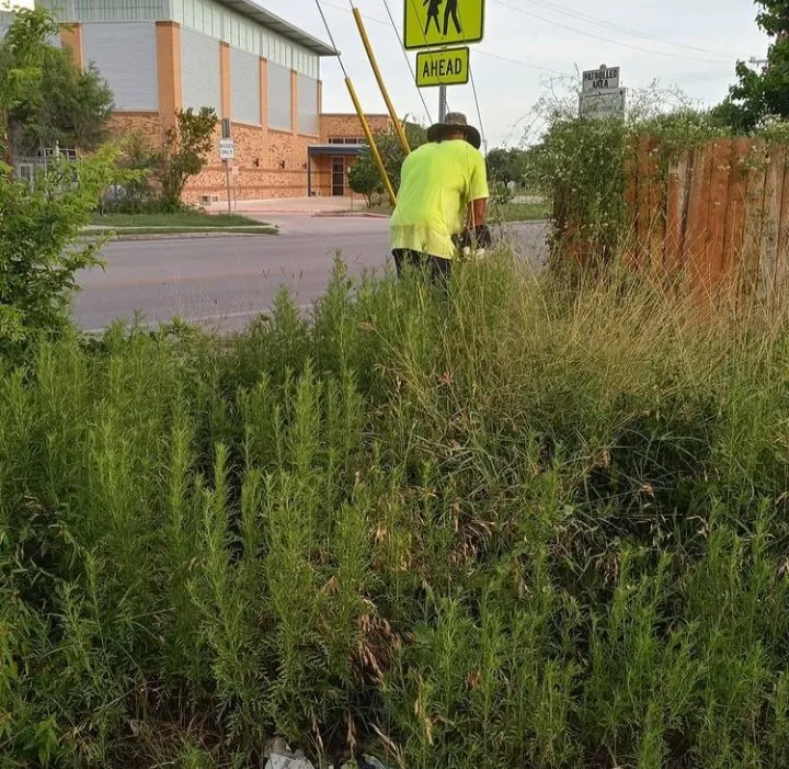 Reliable yard maintenance in Converse, TX - Royalty Legacy Lawn Service and Landscaping