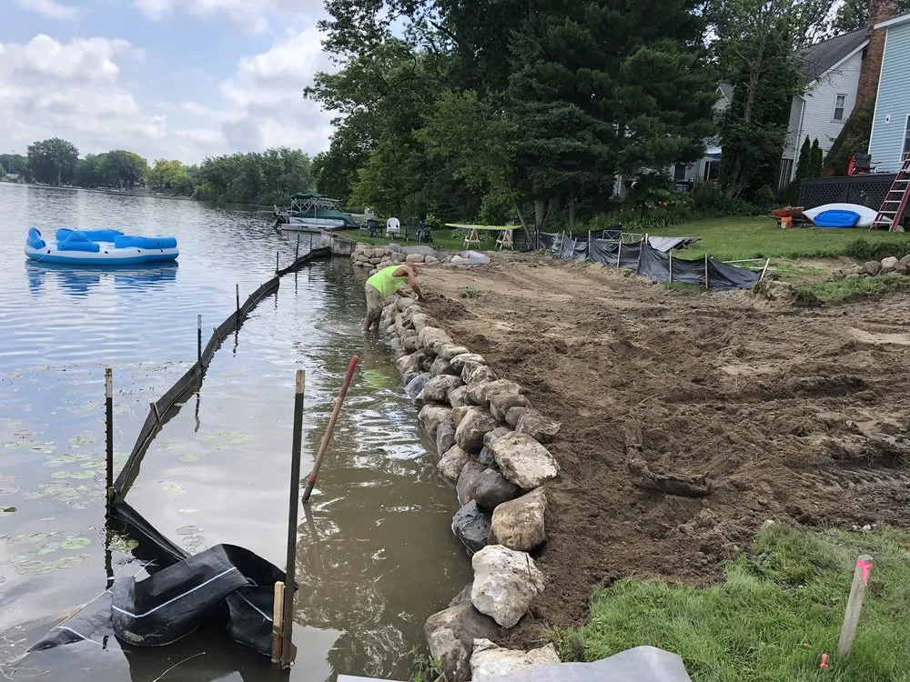 Local yard maintenance in Byron, MI - Royalty Services