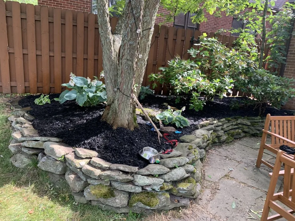 Local garden landscaping experts serving Buffalo, NY - Royalty’s Landscaping