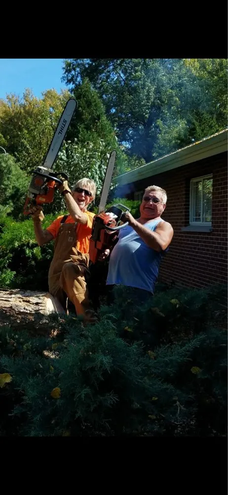 Reliable outdoor landscaping experts serving Sainte Genevieve, MO - Roys Hauling and Landscaping