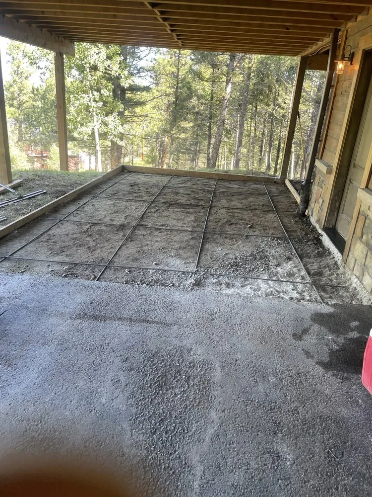 Top-rated yard maintenance for beautiful yards across Bennett, CO - RP Concrete