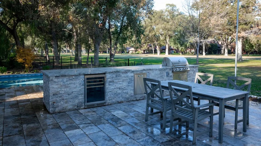 Top-rated garden landscaping in Sacramento, CA by RP Concrete