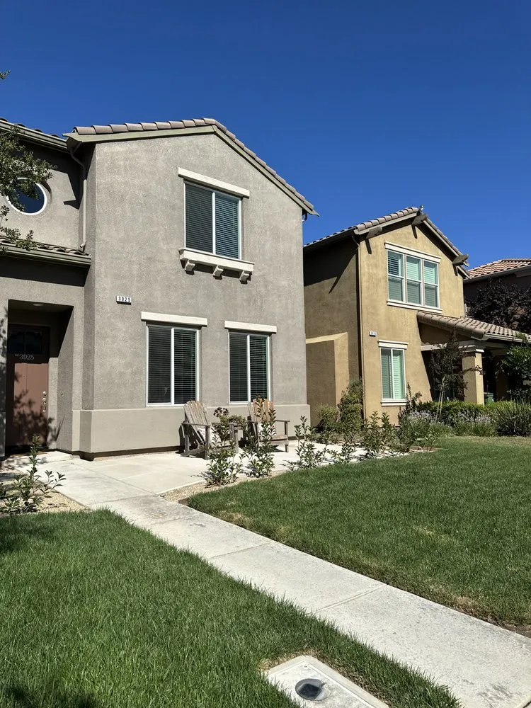 Professional yard maintenance in Turlock, CA by RP Jr. Landscaping