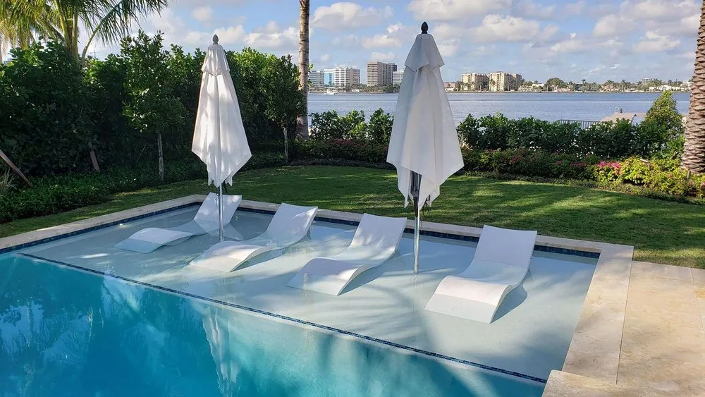 Top-rated yard cleanup service for beautiful yards in West Palm Beach, FL by RPD Custom Pools