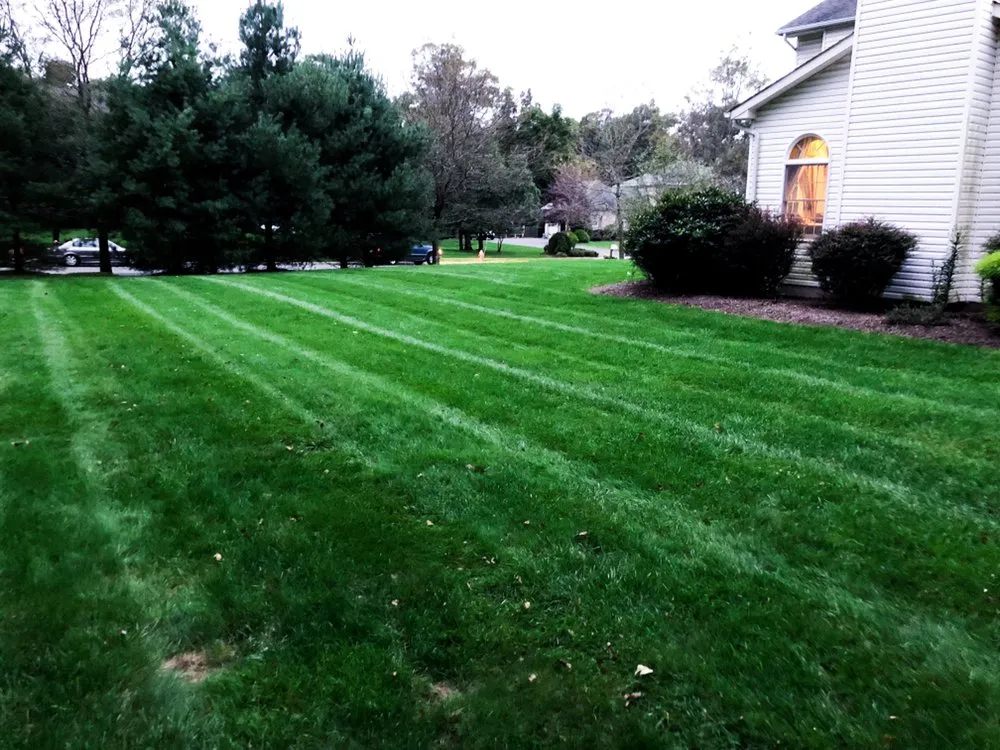 Top-rated garden landscaping in Belle Mead, NJ by RPLawns
