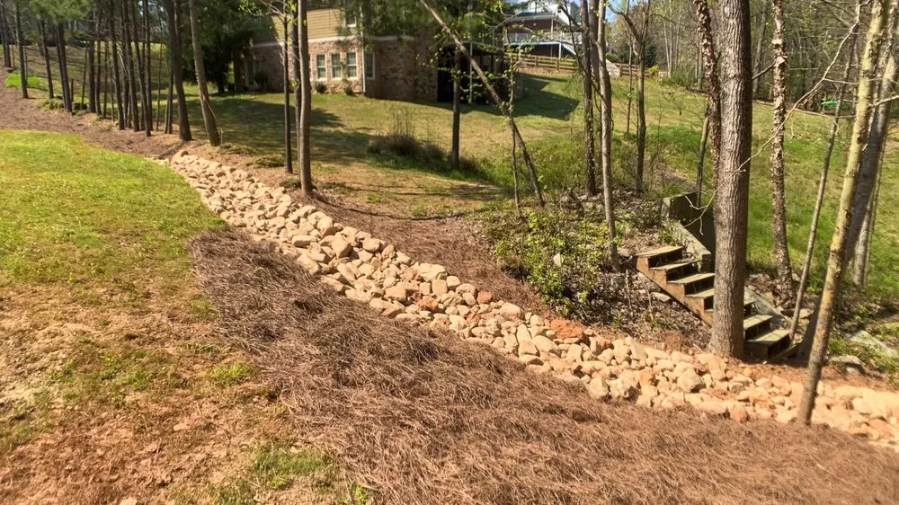 Top-rated yard cleanup service in Acworth, GA by RPM Landscape and Pavers