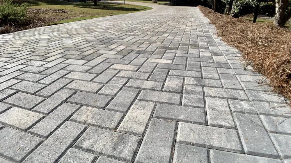Top-rated yard maintenance for beautiful yards in Acworth, GA by RPM Landscape and Pavers