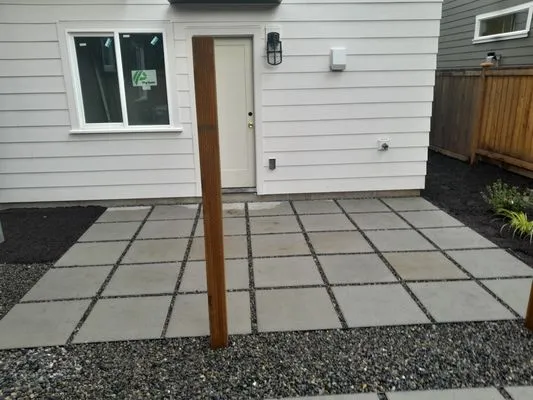 R&R Contractor And Landscape Logo