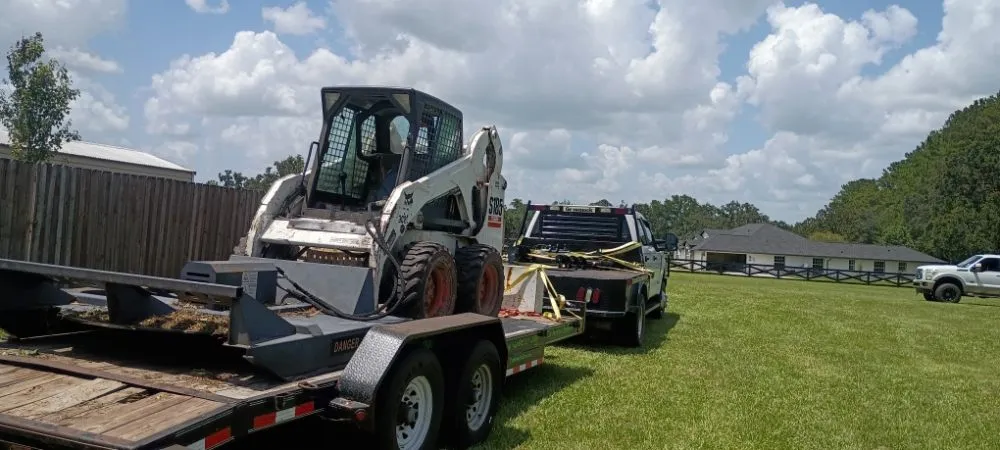 Affordable outdoor landscaping for homes in Fort McCoy, FL by R&R Handyman
