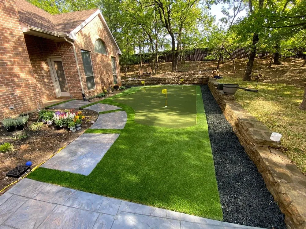 Local lawn mowing service in Dallas, TX by R&R Innovation Contracting