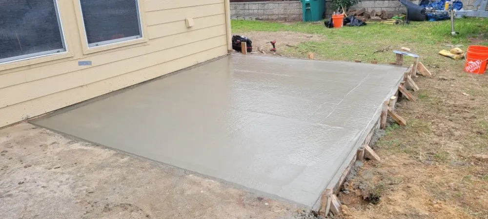 Trusted yard cleanup service for outdoor upgrades across Fort Worth, TX - R&R Landscape & Concrete