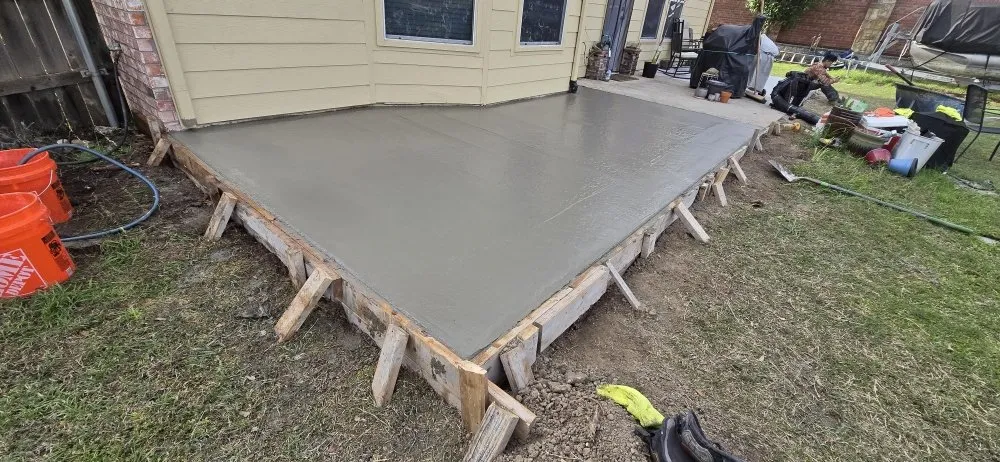 Reliable landscaping services in Fort Worth, TX by R&R Landscape & Concrete