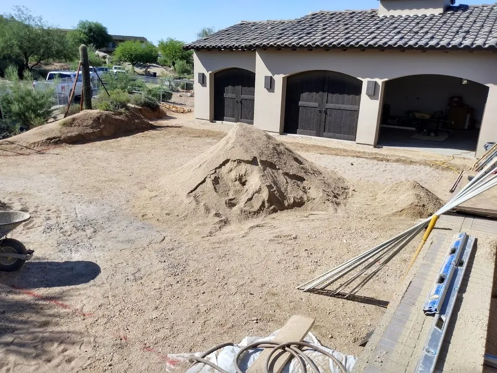 Expert outdoor landscaping in Phoenix, AZ - R&R Landscaping and Outdoor Design