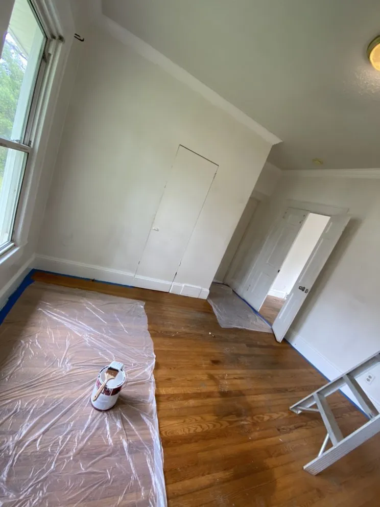 Expert yard maintenance in Hickory, NC - R&R Landscaping and Painting