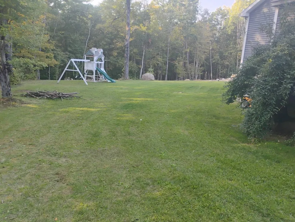 Trusted yard maintenance experts serving Corinth, NY - R&R Landscaping