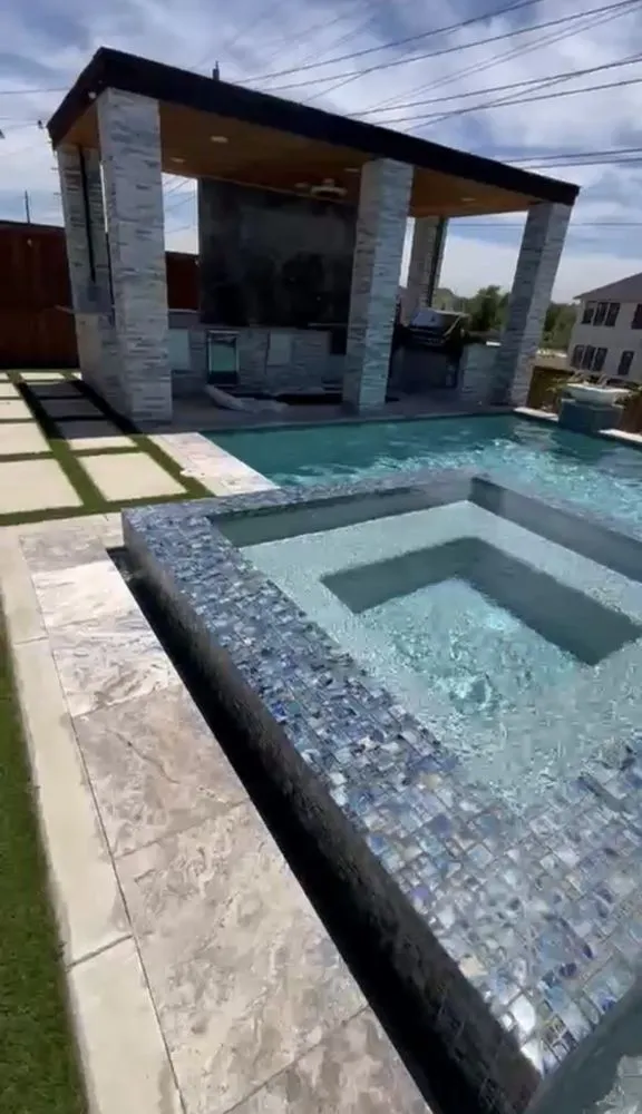 Professional outdoor landscaping experts serving Crowley, TX - RR Landscaping