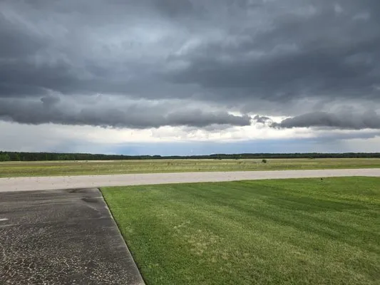 R&R Lawn Care Service Logo